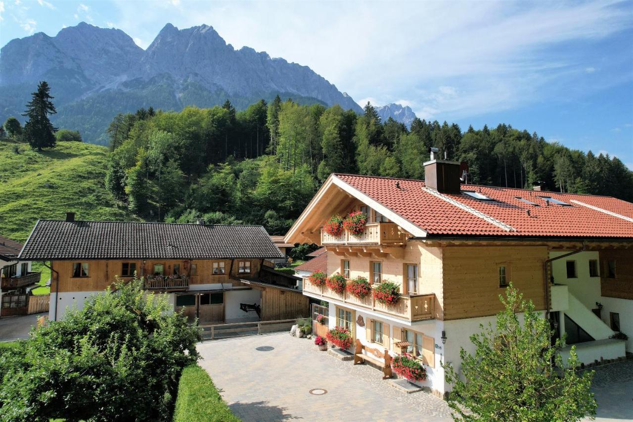 Ferienwohnungen Pfanzelter Grainau Esterno foto